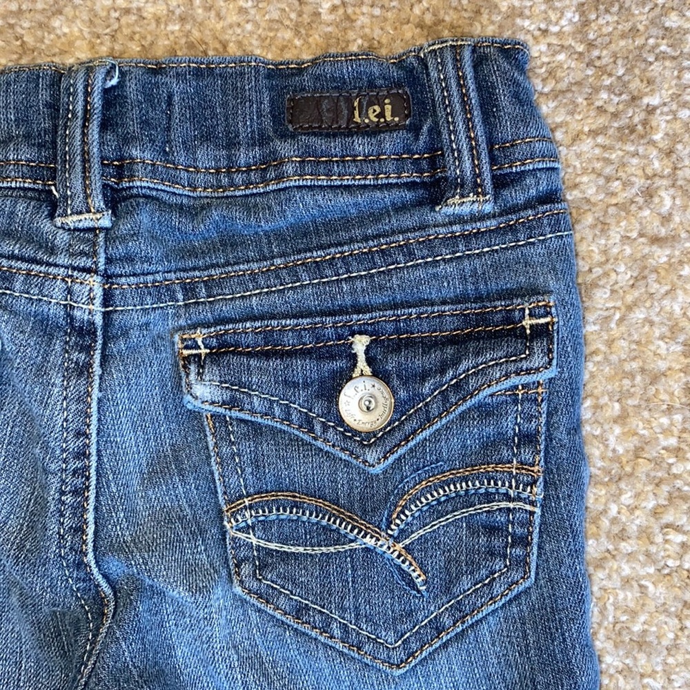 L.e.i. Chelsea Lowrise Boot Jeans - Picture 4 of 14